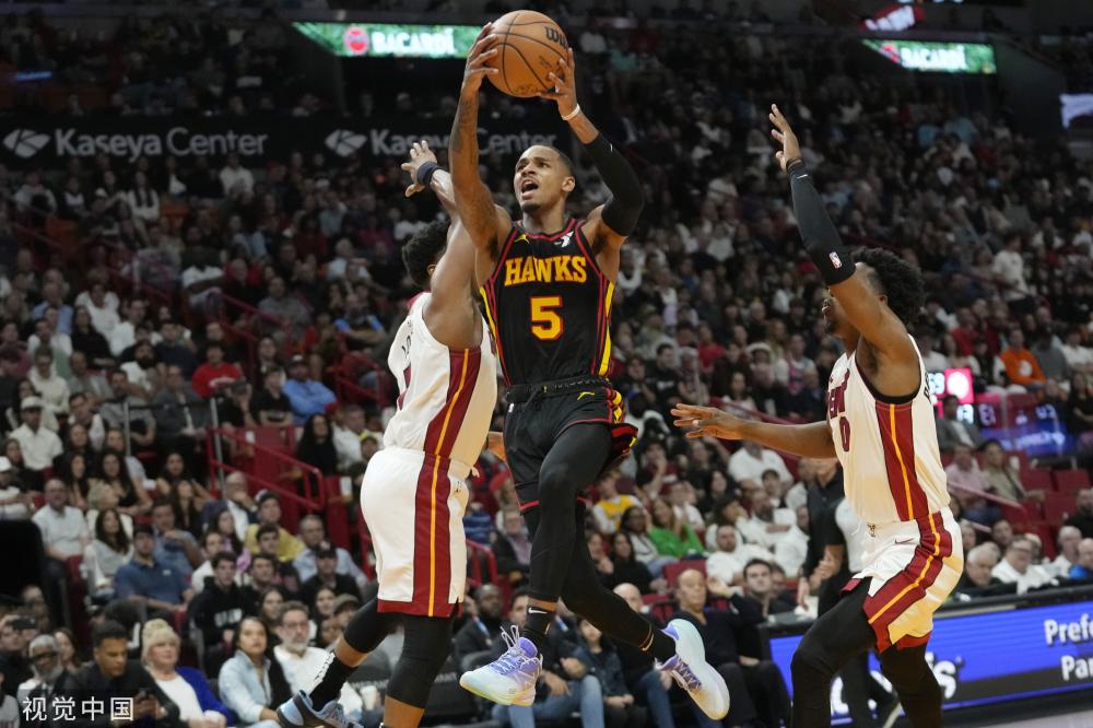 转会市场的 转会市场的