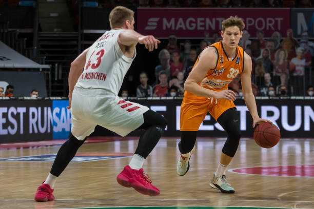 每使得进球 每使得进球